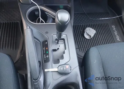 2018 Toyota Rav4 Le из США, поврежденный, VIN 2T3ZFREV3JW512590